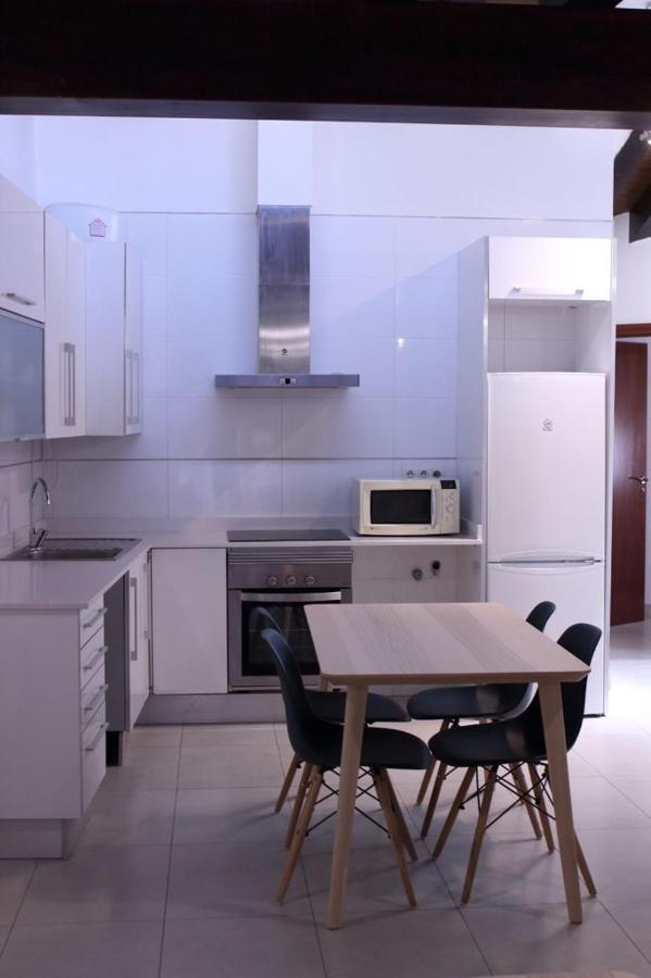 Plaza Negrito Apartments Valenza Esterno foto